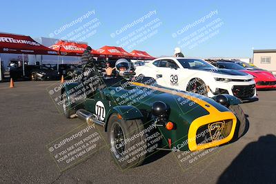 media/Nov-19-2022-Speed Ventures (Sat) [[eb5c8f9508]]/Around the Pits/Pre Grid Orange/